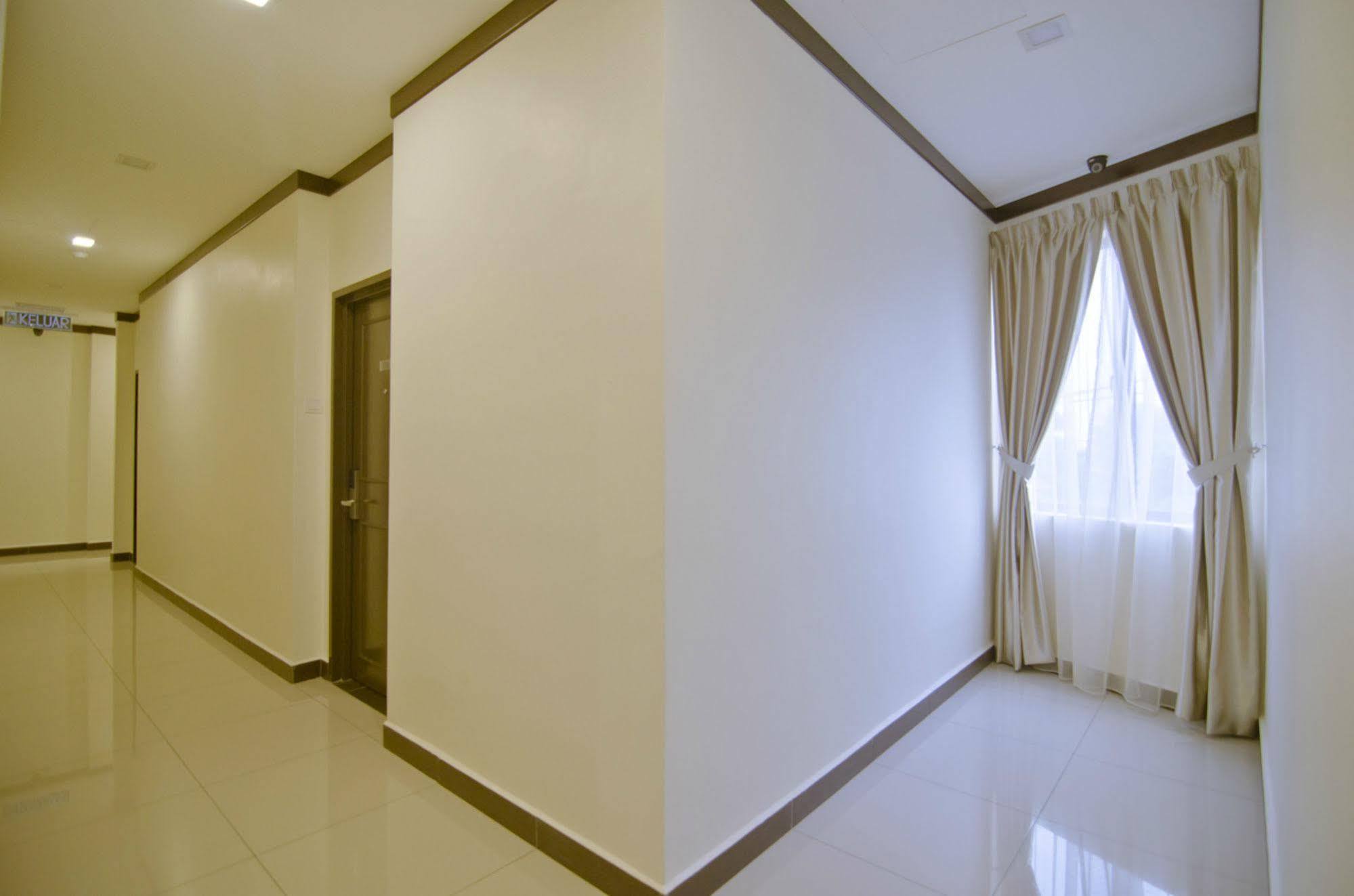 โรงแรมเซเตีย เกอลวง ภายนอก รูปภาพ
