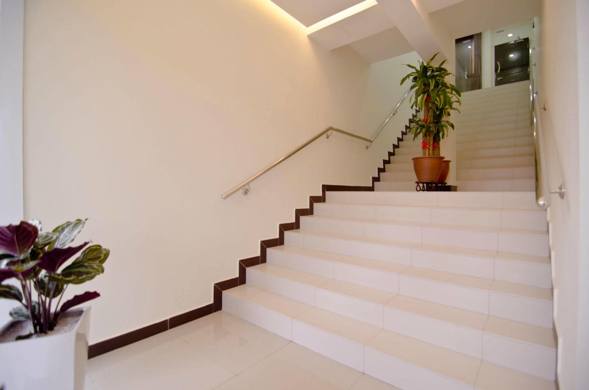 โรงแรมเซเตีย เกอลวง ภายนอก รูปภาพ